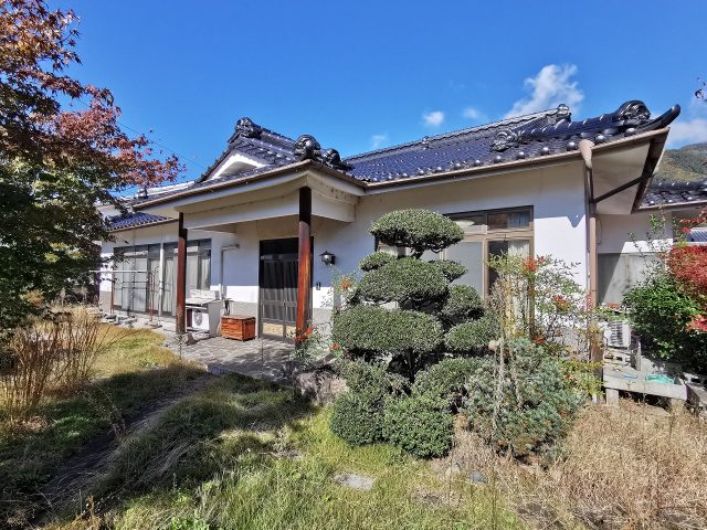 【新規物件】上田市常磐城5丁目　中古戸建