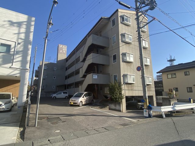 【新規物件】上田市中央4丁目 マンション U0000164