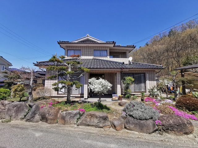 【新規物件】上田市下之郷 中古戸建 U0000204