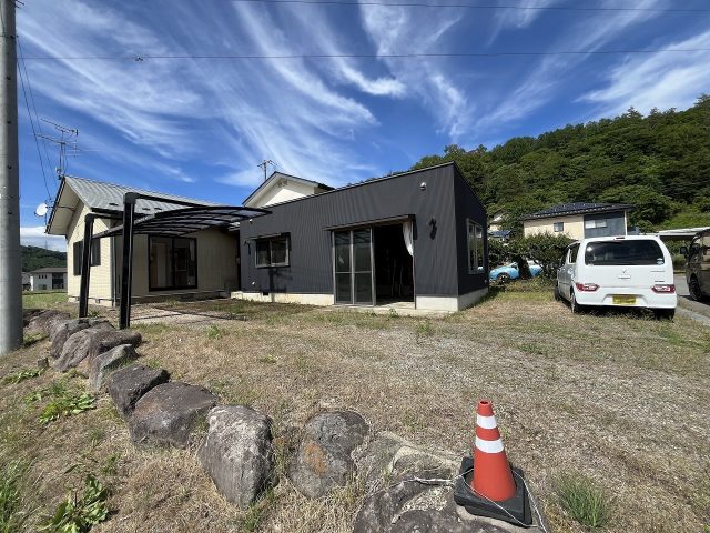 【新規物件】東御市下之城 中古戸建 U0000238