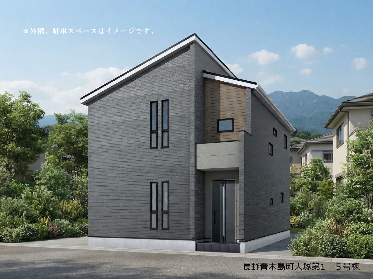5号棟 4LDK 4,090万円|造作のテレビ台が備わったLDKは、すっきりとした空間づくりに役立ちます。脱衣所と独立した洗面台で、家族がお風呂や洗濯をしているときも気兼ねなく使えて便利!パントリーやWICも備え、収納力も充実しています。